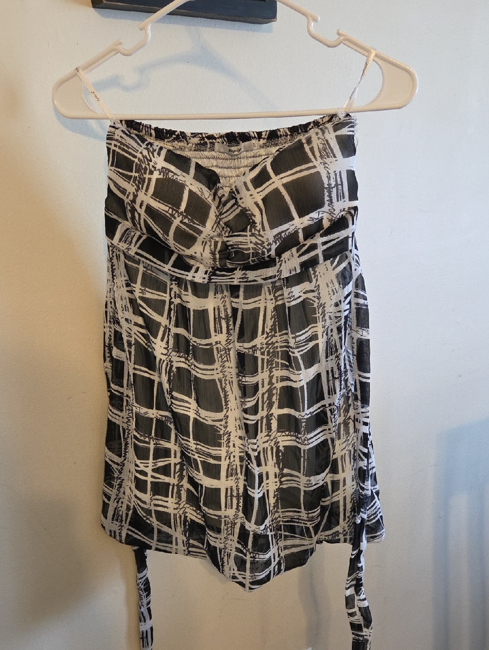 Papaya Black and White Strapless Abstract-Print Dress